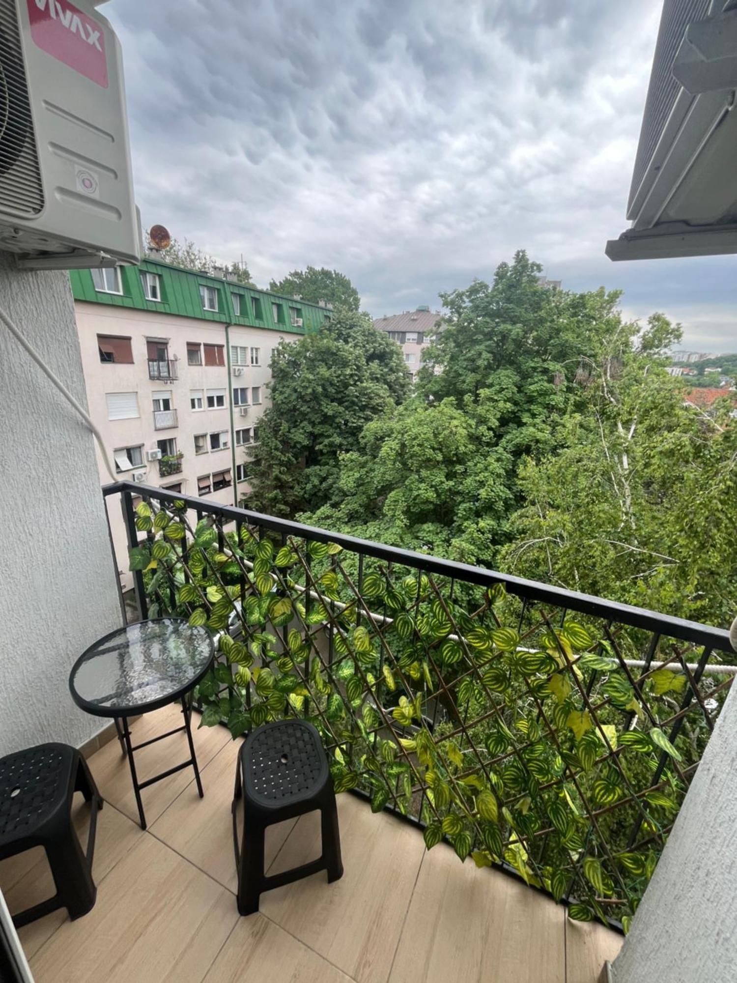 Pavlovic Apartman Белград Екстериор снимка